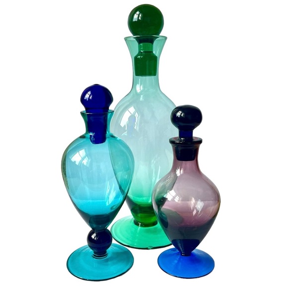 Vintage Hand Blown Glass Perfume Bottles Mini Decanters Apothecary Vanity Empoli - Picture 9 of 9